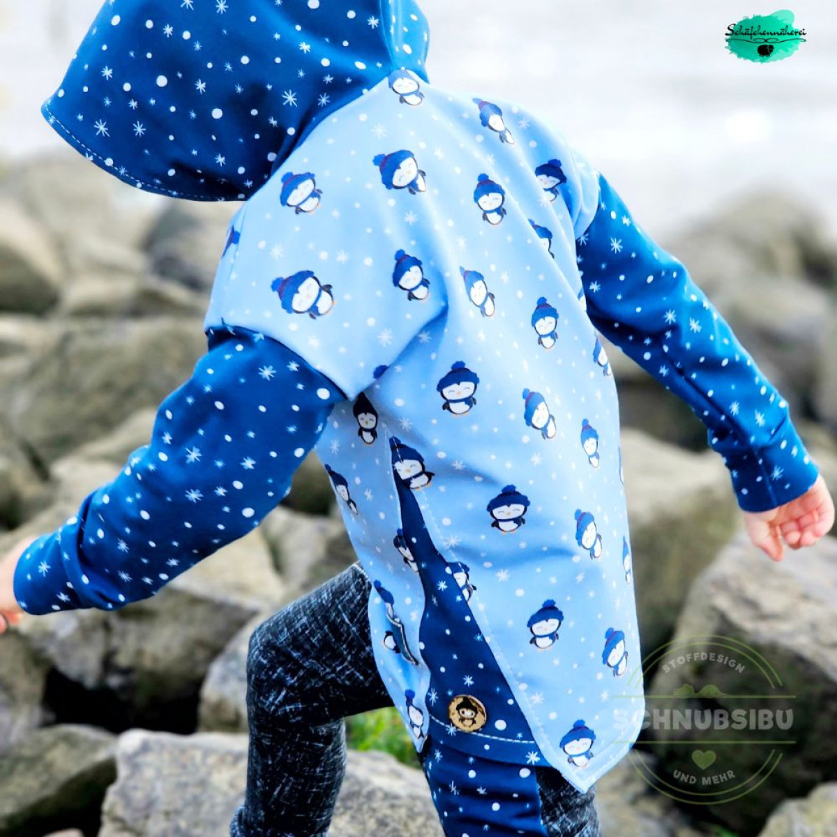 French Terry Winterpinguine blau